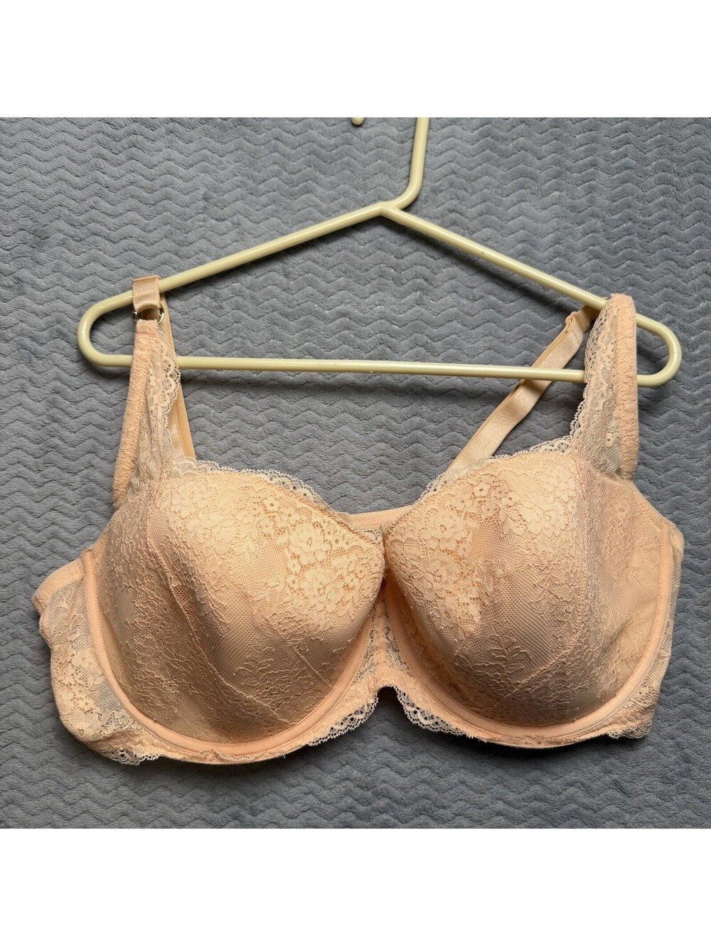 ADORE ME Bra Size 42G Peach Lace Underwire Lined Lingerie Balconette